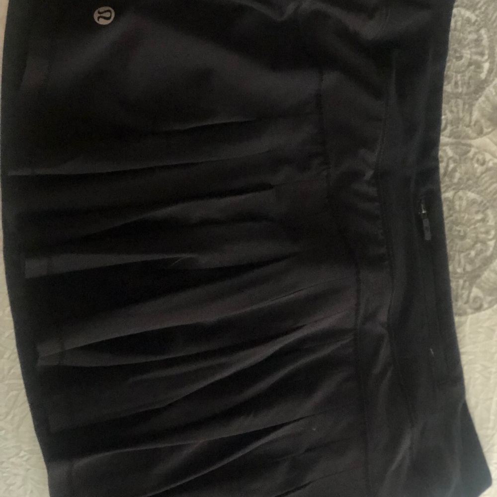 Lulu lemon black tennis skirt